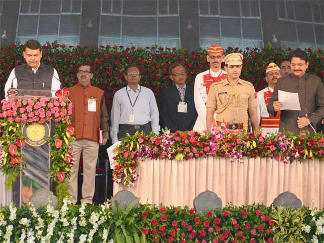 Maharashtra: Devendra Fadnavis' Swearing-in Ceremony (Sidelights ...